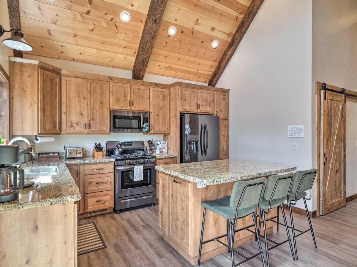 Luxury Retreat Custom Mi-Wuk Village Cabin! Exterior foto