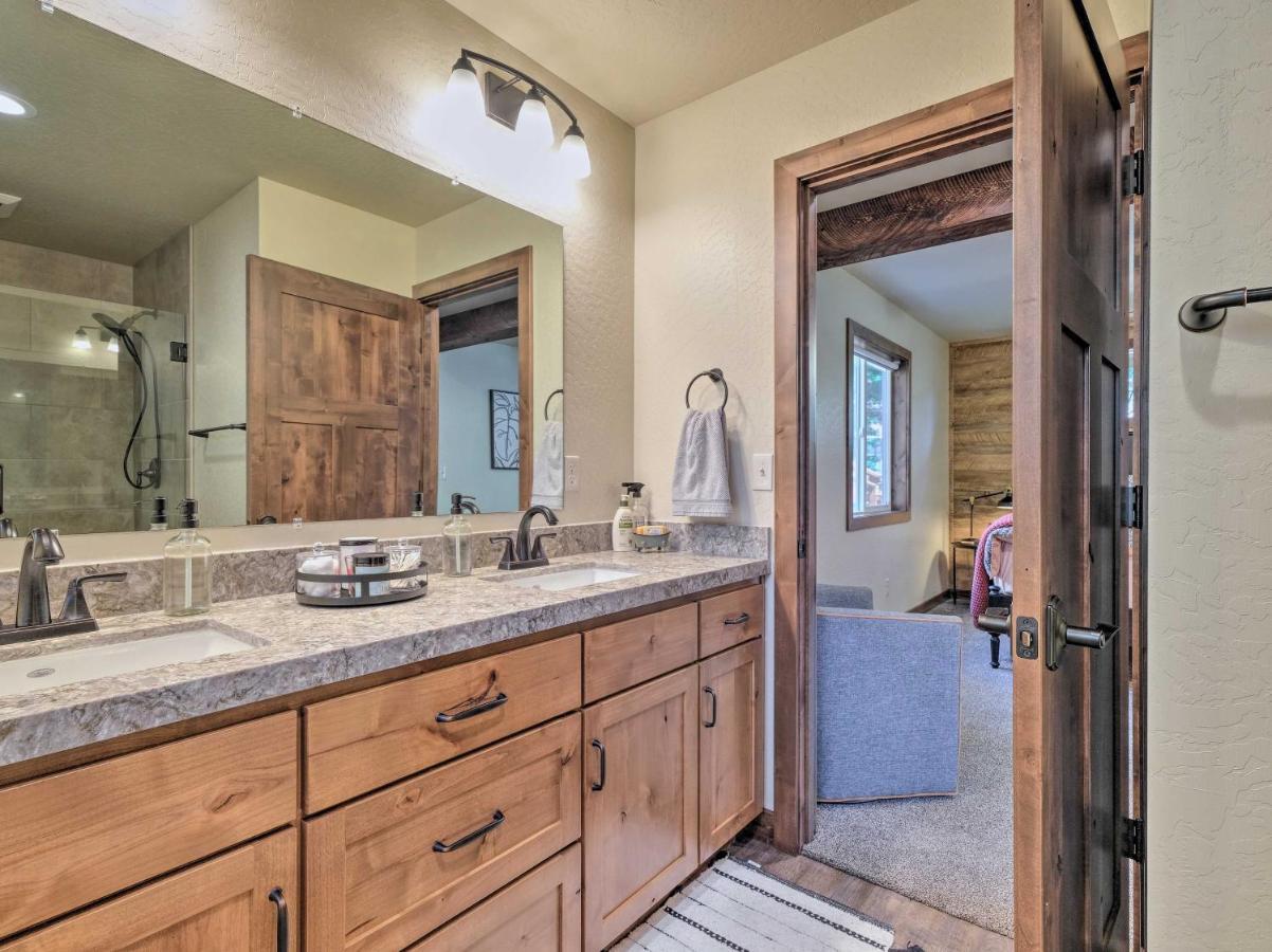 Luxury Retreat Custom Mi-Wuk Village Cabin! Exterior foto